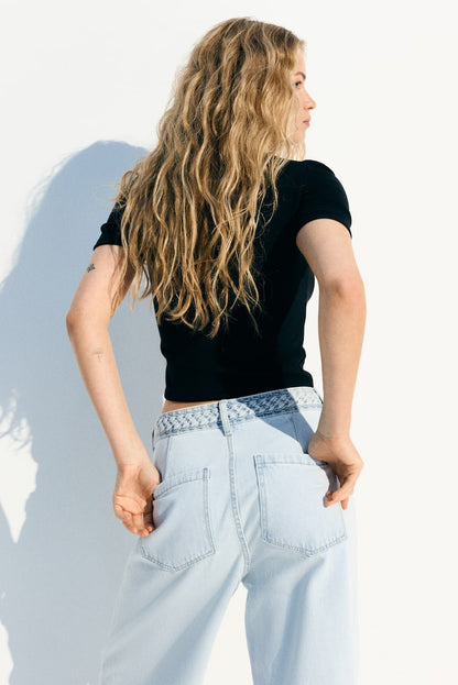 Broderie Anglaise-Detail Top