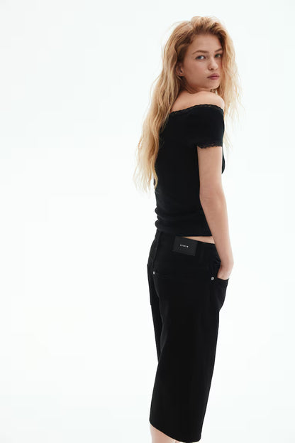 Off-the-shoulder top