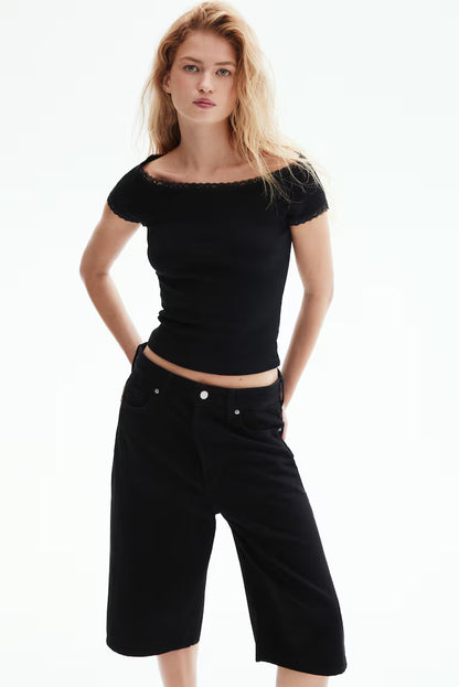 Off-the-shoulder top