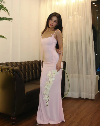 Mermaid Hem Strappy Maxi Dress