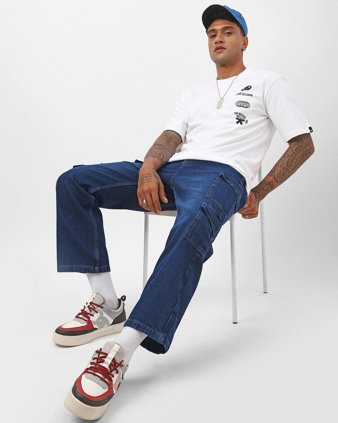 Men's Indigo Blue Baggy Fit Washed Cargo Mid-Rise Jeans